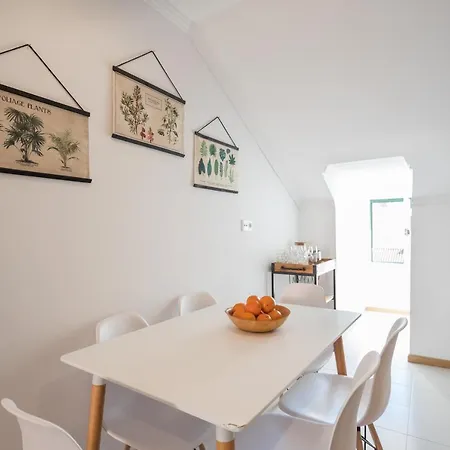 Rato Cozy 3br W/balcony - By Lu Holidays Lejlighed Lisboa