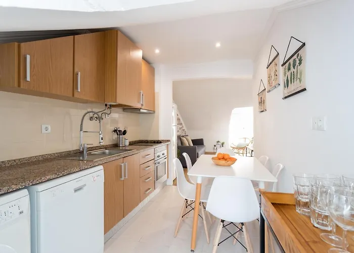 Rato Cozy 3br W/balcony - By Lu Holidays Lejlighed Lisboa