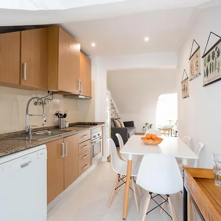 Rato Cozy 3br W/balcony - By Lu Holidays Lejlighed Lisboa