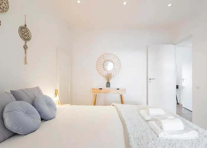 Rato Cozy 3br W/balcony - By Lu Holidays Лиссабон